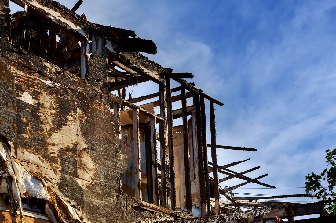 A Photo of residential fire damage restoration https://images.vc/image/4jw/the-house-after-a-fire-parts-of-the-house-after-bu-2022-11-12-10-39-57-utc.jpg