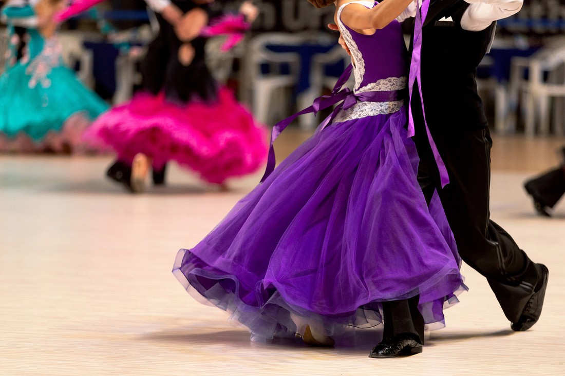 View Dance Competitions - competes.tv https://images.vc/image/7ke/young-couples-dancers-dancing-waltz-in-dancesport-2023-04-20-21-04-34-utc.jpg